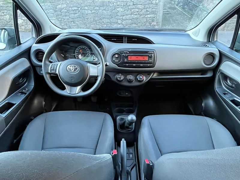 Toyota Yaris • 2015 • 59,000 km 4