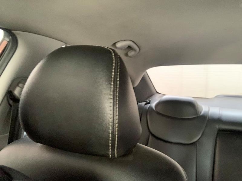 Hyundai Elantra • 2013 • 79,400 km 7