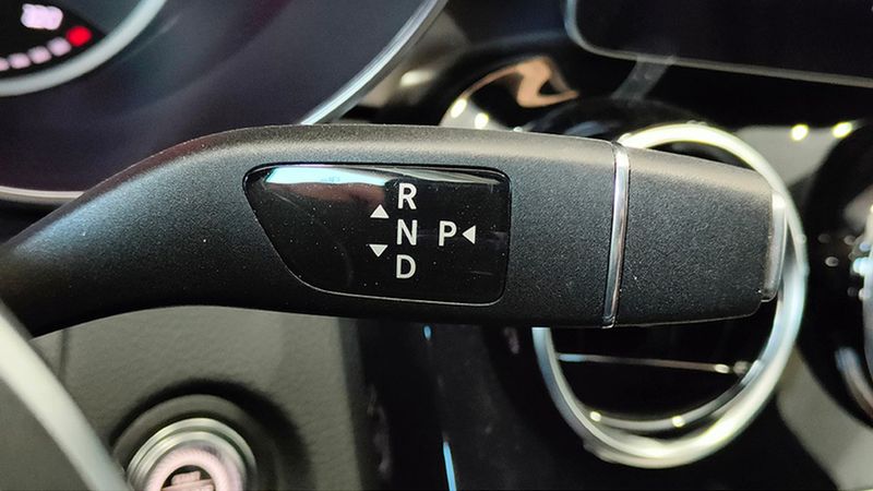 Mercedes-Benz C-Class • 2020 • 78,449 km 8