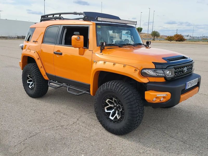Toyota FJ Cruiser • 2007 • 200,000 km 1