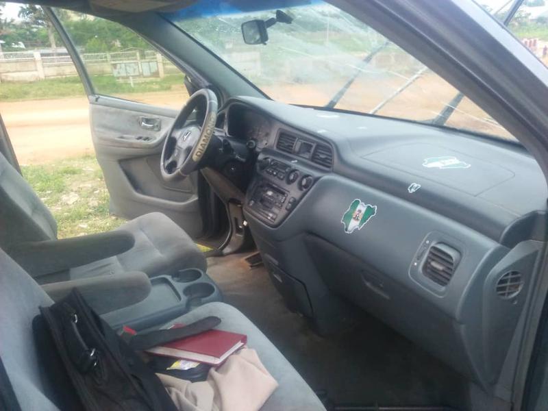 Honda Pilot • 2003 • 100,000 km 2