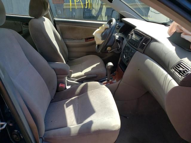 Toyota Corolla • 2004 • 12 km 6