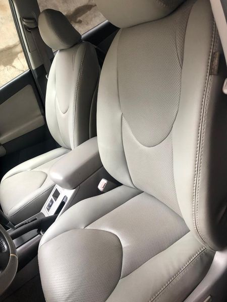 Toyota RAV4 • 2008 • 58,350 km 9