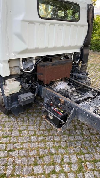 Mitsubishi Fuso canter • 2009 • 270,000 km 5