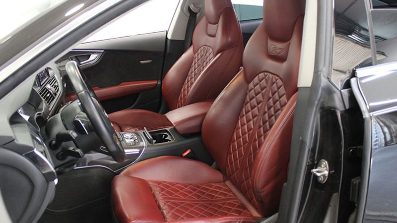 Audi A7 • 2015 • 124,600 km 7