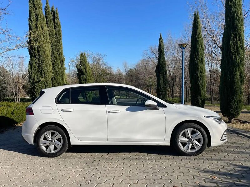 Volkswagen Golf • 2021 • 162,000 km 6