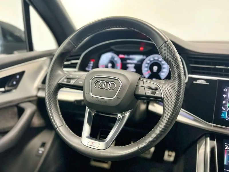 Audi Q7 • 2020 • 59,800 km 5