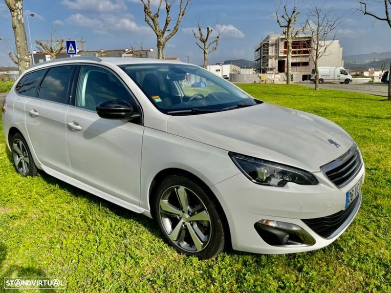 Peugeot 308 • 2015 • 140,000 km 1