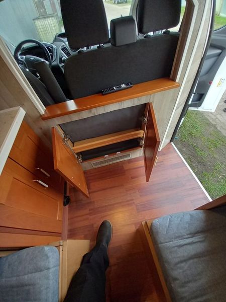 Ford Transit • 2017 • 150 km 5