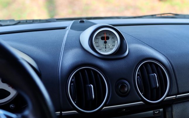 Porsche Cayman • 2009 • 129,000 km 4