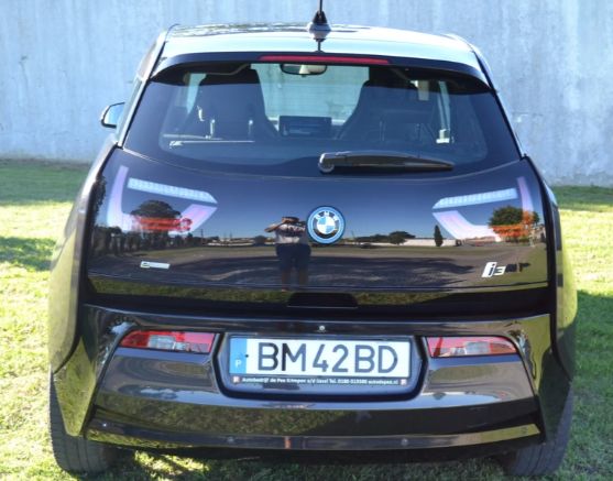 BMW i3 • 2014 • 123,700 km 2
