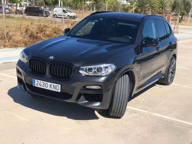 BMW X3 • 2018 • 70,000 km 1