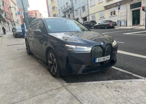 BMW X1 • 2024 • 14,700 km 1