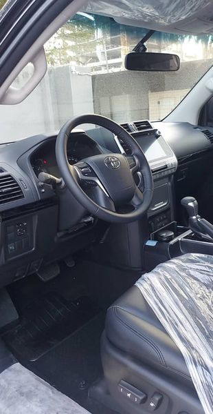 Toyota Land Cruiser • 2021 • 1 km 3