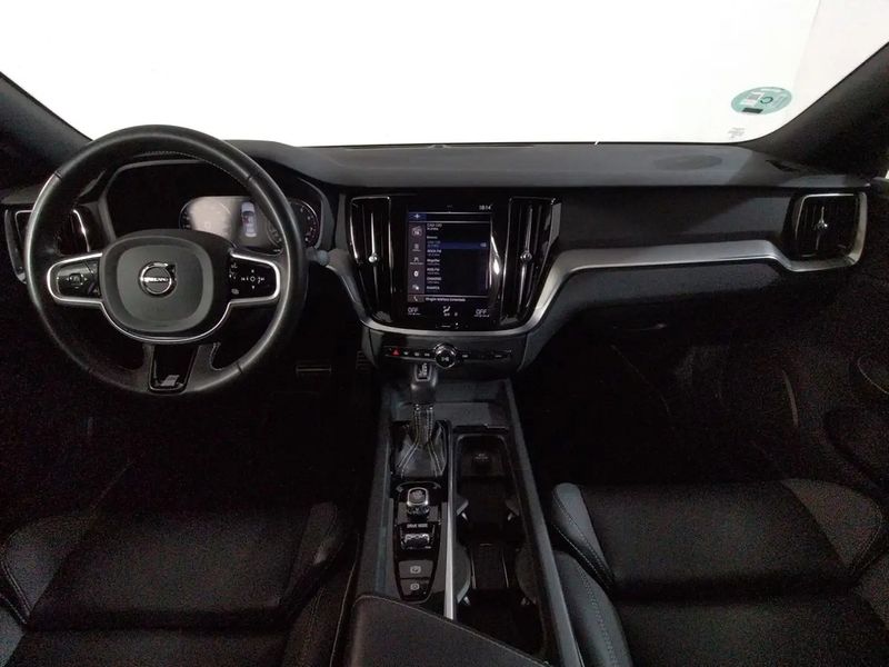 Volvo S60 • 2020 • 52,950 km 6