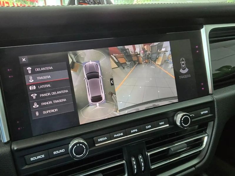 Porsche Macan • 2019 • 95,581 km 11