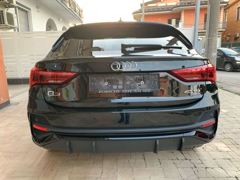 Audi Q3 • 2019 • 133,900 km 2
