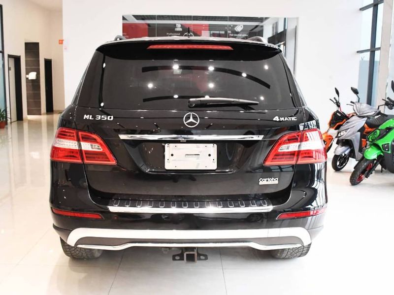 Mercedes-Benz ML350 • 2015 • 125,788 km 4