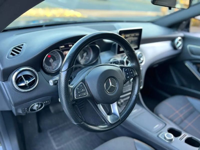 Mercedes-Benz CLA • 2015 • 128,000 km 5