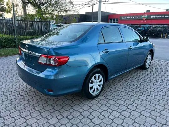 Toyota Corolla Verso • 2021 • 120,000 km 2