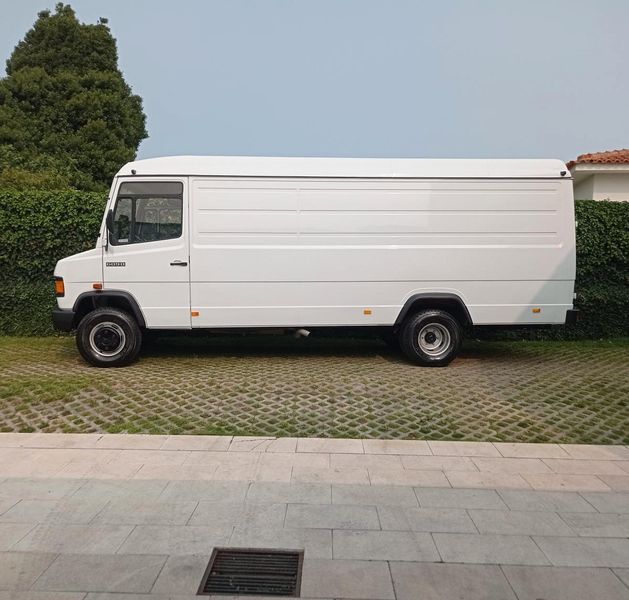 Mercedes-Benz 190 E • 1990 • 190,000 km 6