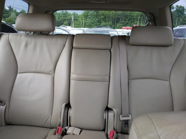 Toyota Highlander • 2005 • 10,000 mi 9