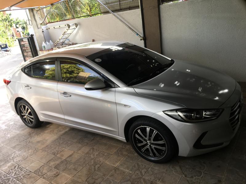 Hyundai Elantra • 2016 • 53,000 km 2