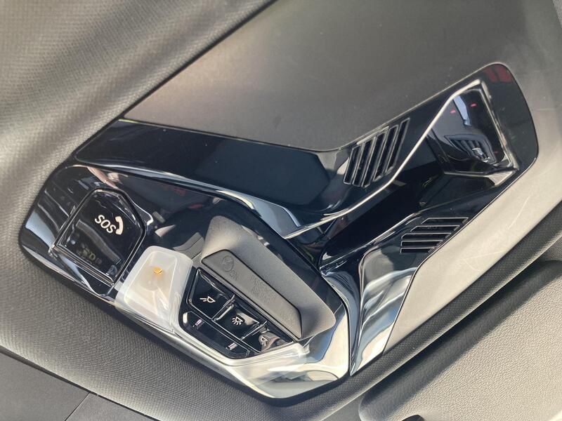 BMW 1 Series • 2021 • 97,297 km 46