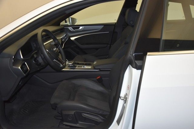 Audi A7 • 2020 • 67,000 km 3