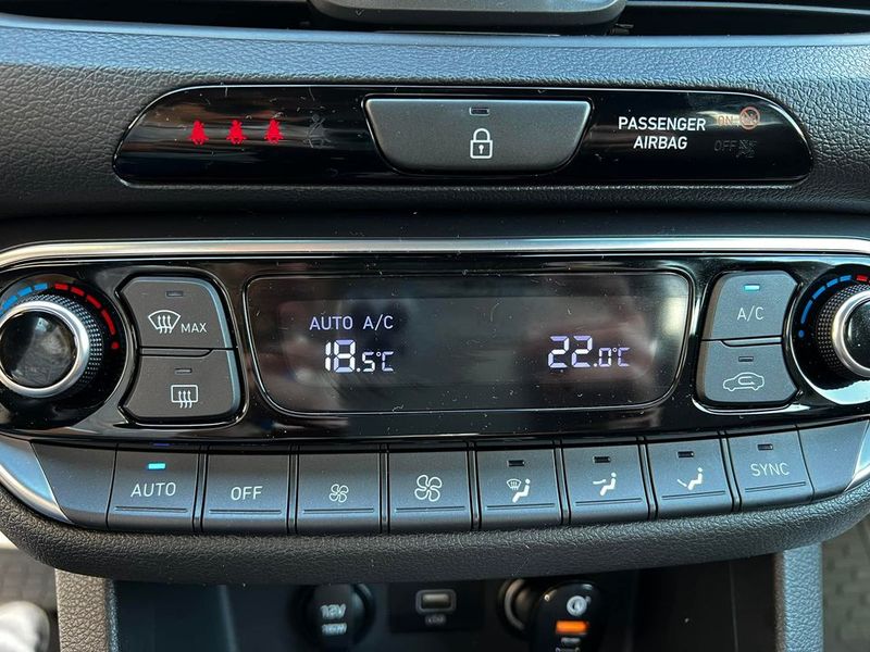 Hyundai i30 • 2018 • 30,000 km 6