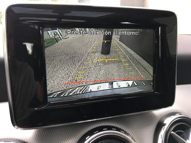 Mercedes-Benz GLA • 2014 • 110,000 km 13