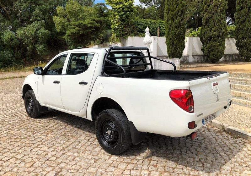 Mitsubishi L200 • 2010 • 250,000 km 6