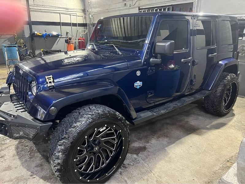 Jeep Wrangler • 2013 • 90,500 km 10