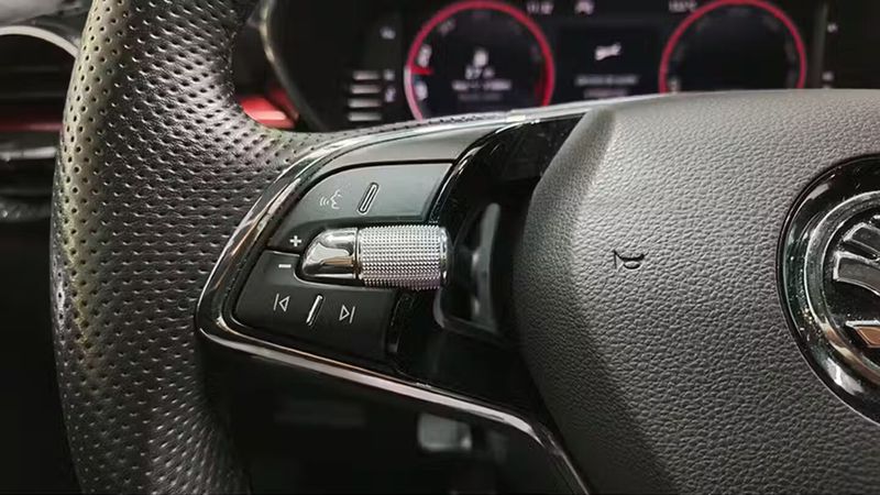 Škoda Fabia • 2022 • 67,247 km 28