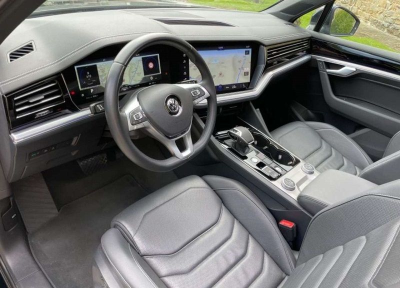 Volkswagen Touareg • 2019 • 81,000 km 9