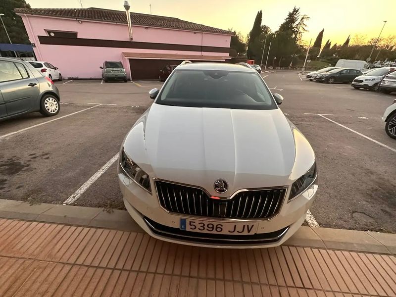 Škoda Superb Combi • 2015 • 135,000 km 3