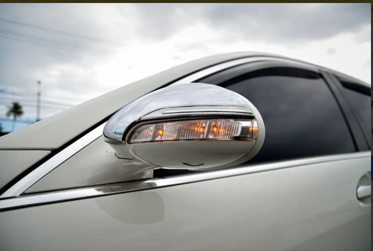 Mercedes-Benz S • 2009 • 130,000 km 2