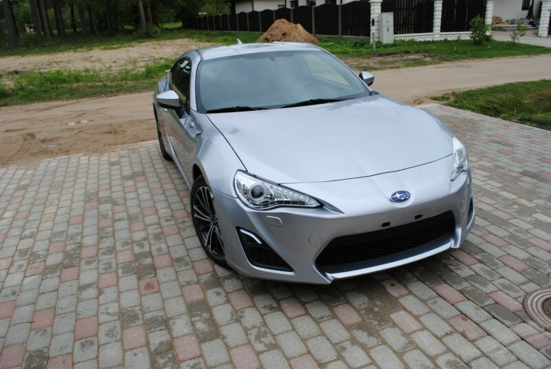 Subaru BRZ • 2015 • 131,000 km 3