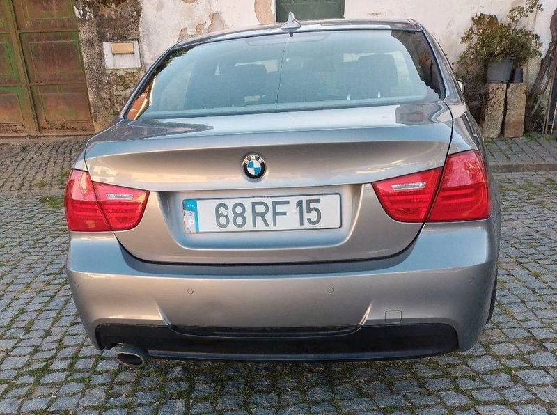 BMW 328i • 2009 • 20,000 km 3