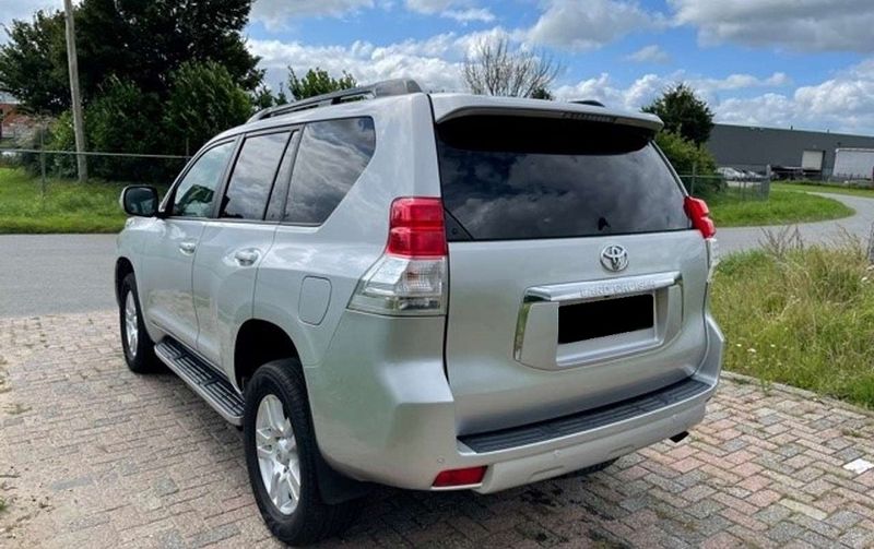 Toyota Land Cruiser • 2010 • 123,500 km 5