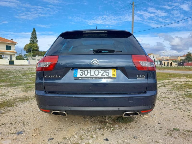 Citroën C5 • 2011 • 120,000 km 3