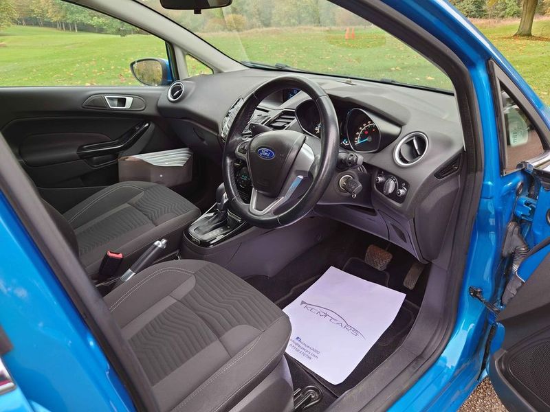 Ford Fiesta • 2013 • 48,000 km 3