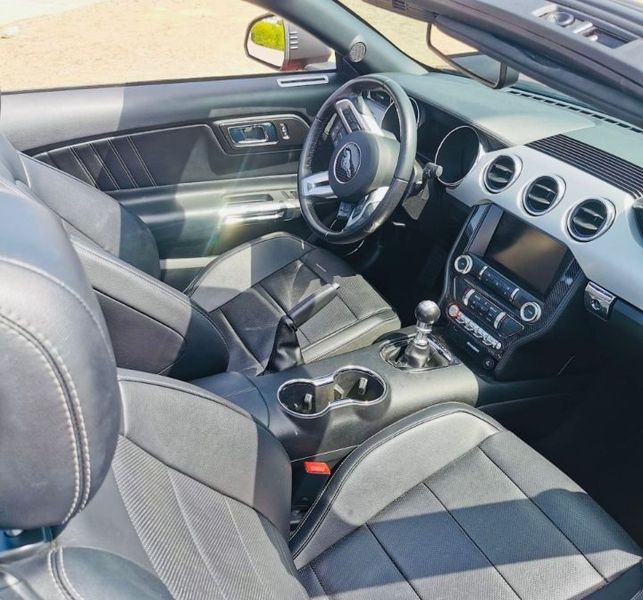 Ford Mustang • 2016 • 98,000 km 6