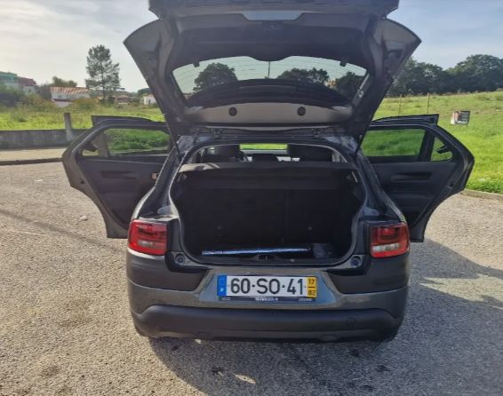 Citroën C4 Cactus • 2017 • 63,100 km 3