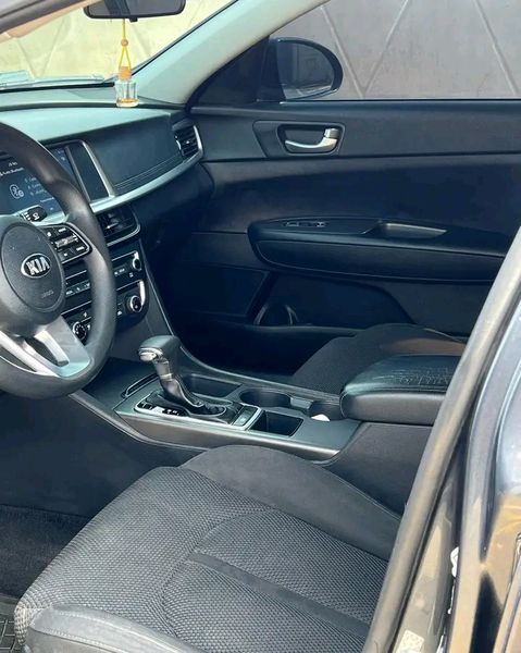 Kia Optima • 2021 • 600,000 km 2