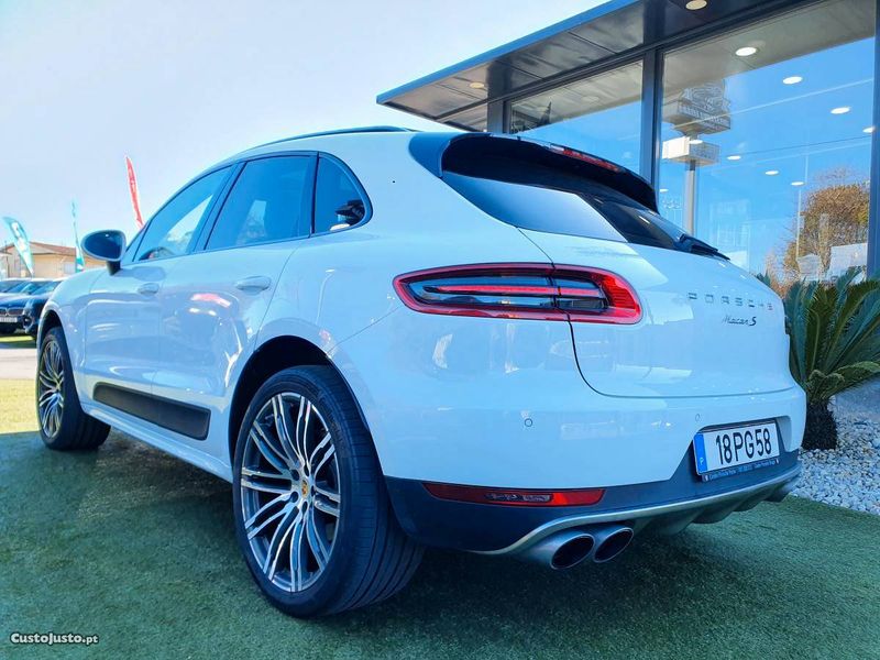 Porsche Macan • 2014 • 60,000 km 2