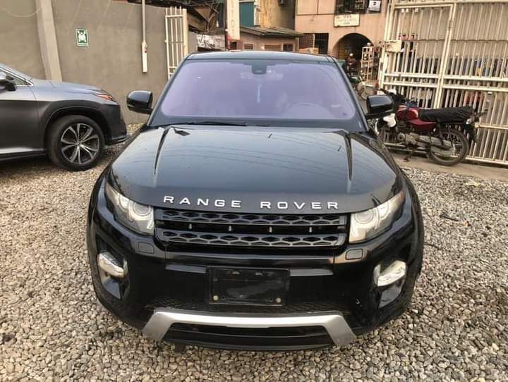 Land Rover Range Rover Evoque • 2013 • 145 km 2