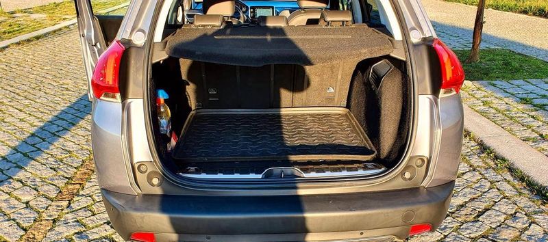 Peugeot 2008 • 2015 • 100,000 km 3