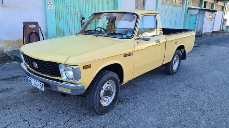 Isuzu Pickup • 1980 • 60,000 km 1