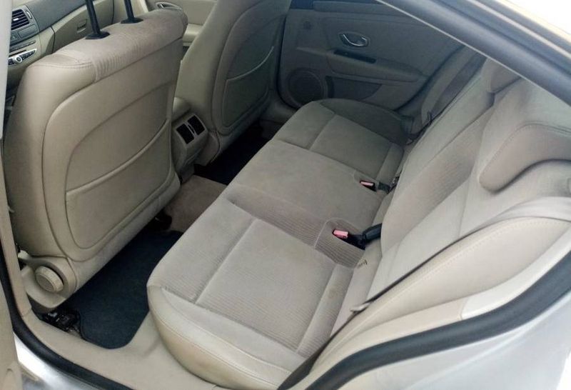 Renault Laguna • 2008 • 179,000 km 4